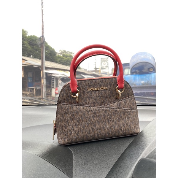 MK XS Dome signature Michael Kors