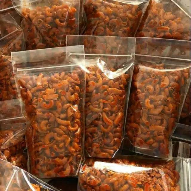 

MAKARONI BANTAT GURIH DAN RENYAH KEMASAN POUCH 100GRAM