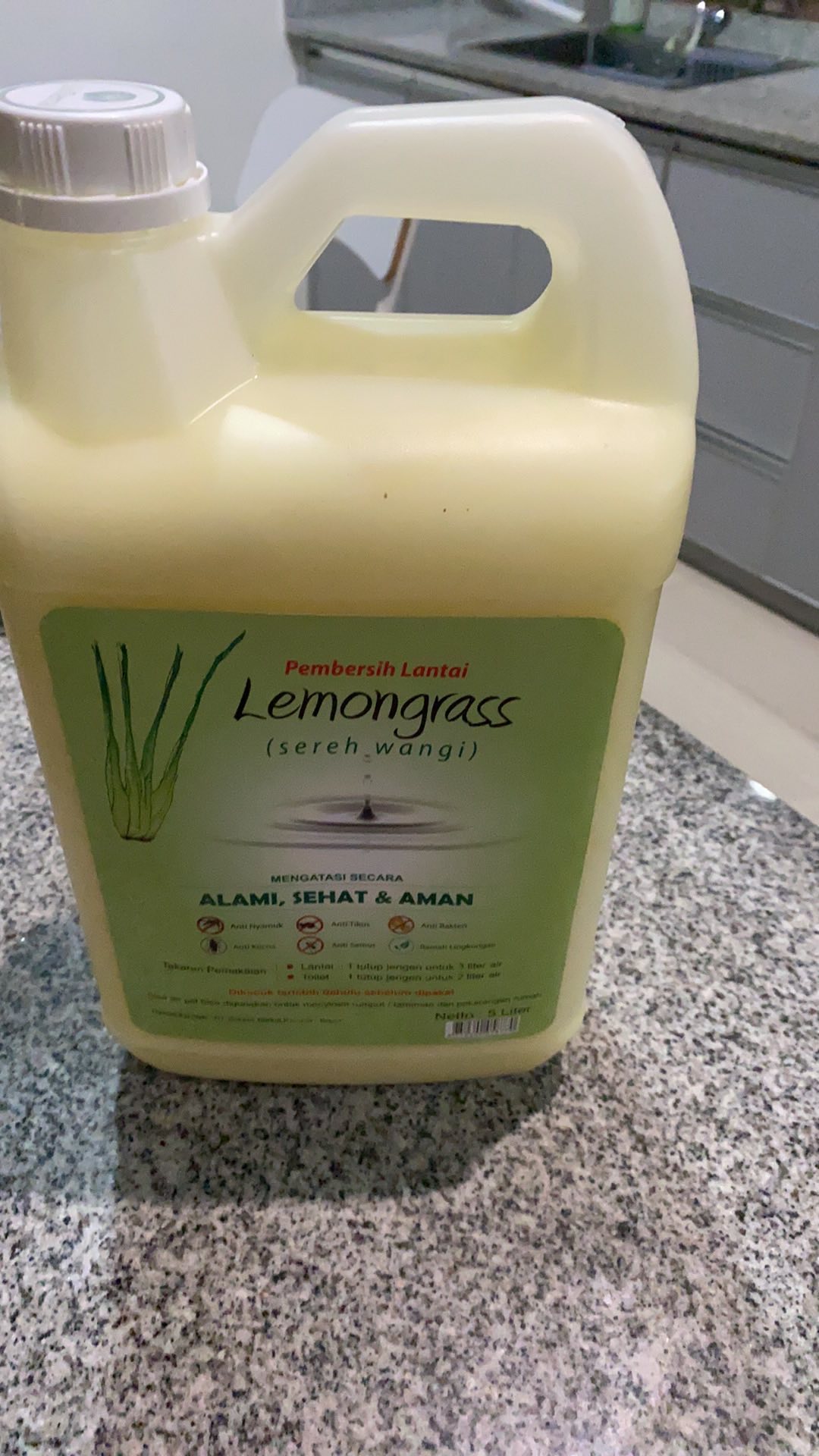 Livterra | Lemongrass | Pembersih Lantai Sereh | Floor Cleaner | Karbol Sereh | Sereh Wangi | 5 Ltr