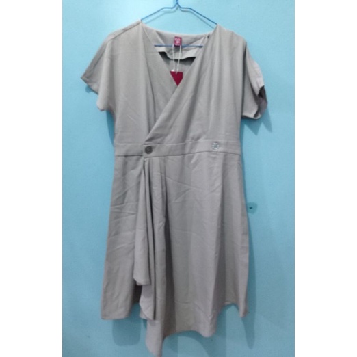 (preloved) Sorabel - Hivoa plain drape mini dress warna abu | MIDI dress
