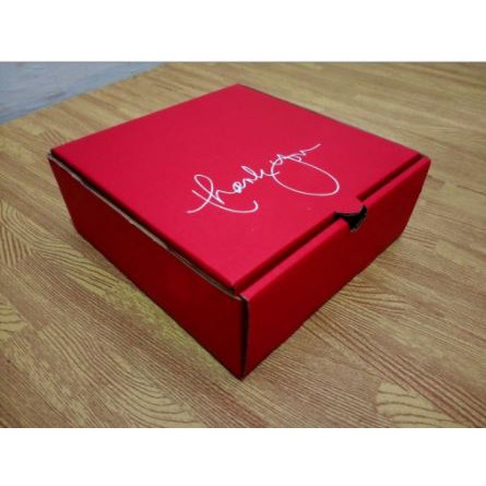 

Karton Box 18x18x7 cm Kardus/Box/Karton/Polos/Hampers/Nasi die cut