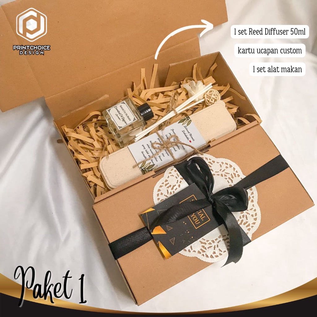 Gift Box Reed Diffuser | Hampers | Kado Wisuda | Kado Ulang Tahun | Kado Bridesmaid / Kado Pernikahan