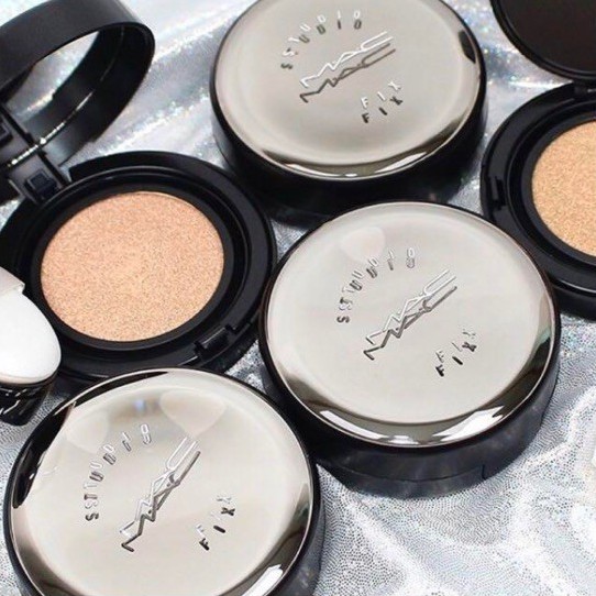 Mac Studio Fix Complete Coverage Cushion Compact SPF 50
