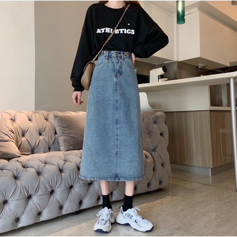 Rok Jeans Panjang Wanita Kancing Depan Belah Front Slit