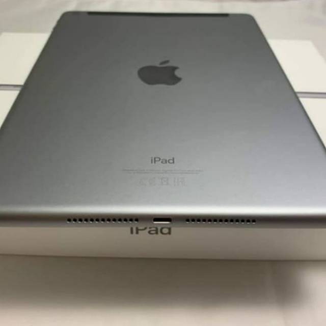 Apple iPad 6th Gen + Apple pencil second