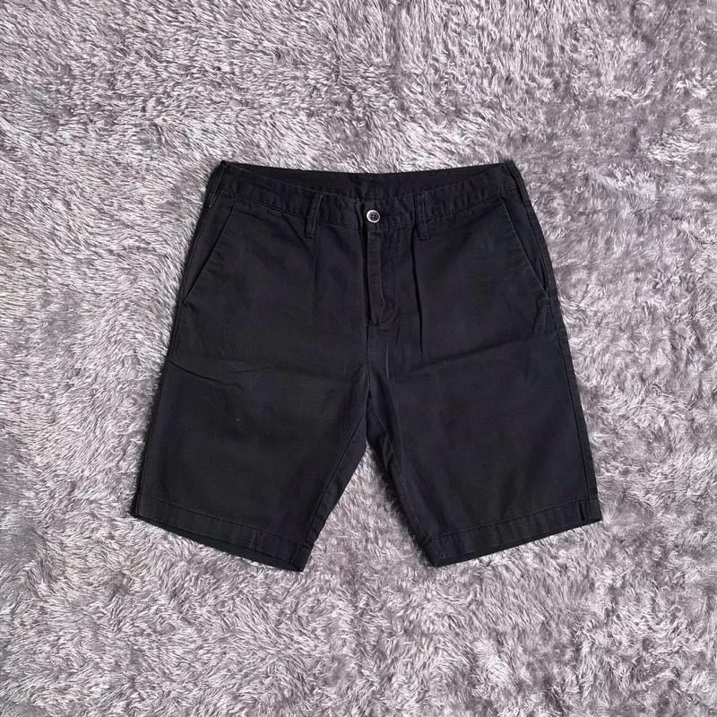 celana pendek second giordano