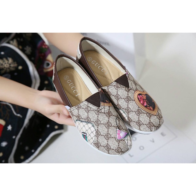 Sepatu wanita Gucci Pattern New flat shoes