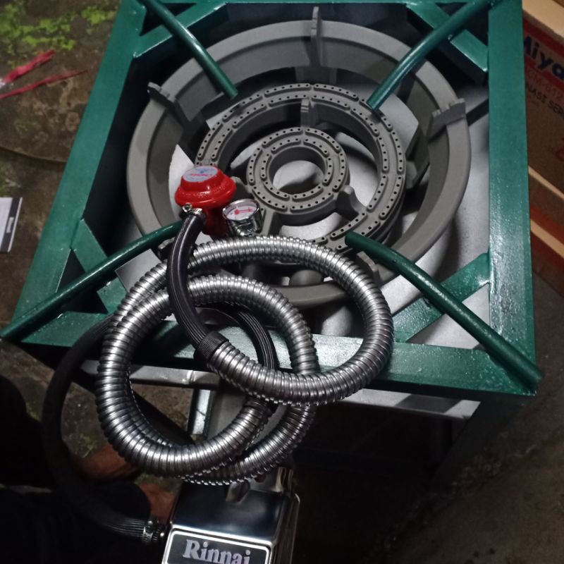 KOMPOR GAS RINNAI RI 289 PLUS RANGKA 45X70 DAN SELANG REGULATOR CHELSTAR