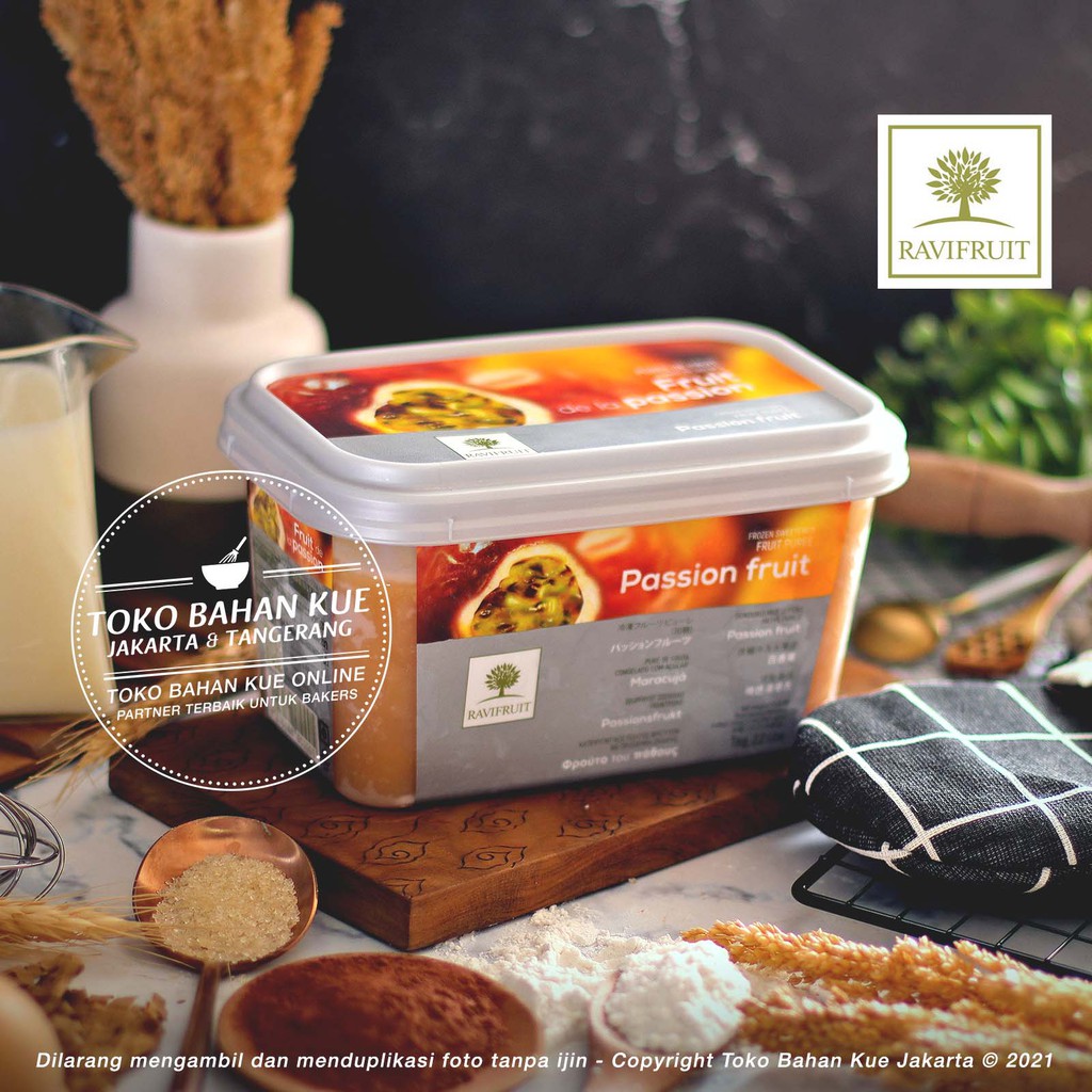

Ravi Fruit PUREE Passion Fruit 1kg Ravifruit Passion Fruit Frozen Fruity Buah Beku