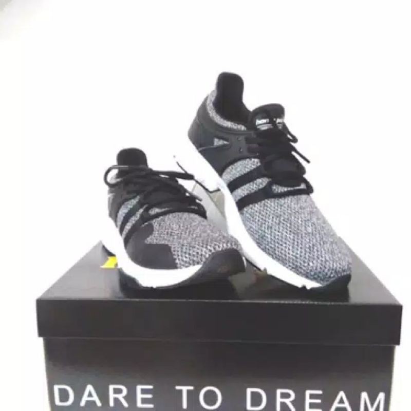 sepatu pria homyped hyper sprint
