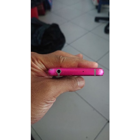 HP MURAH SHARP AQUOS R COMPACT (SHV41). RAM 3/32.