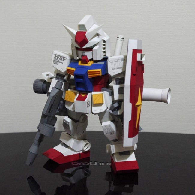 DIY Papercraft SD RX-78-2 Gundam Versi 10