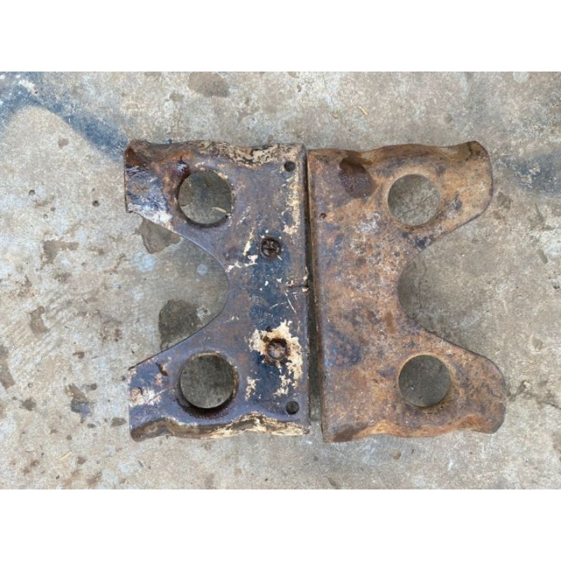 Pangkon jok GL 100 atau dudukan jok GL 100 Original