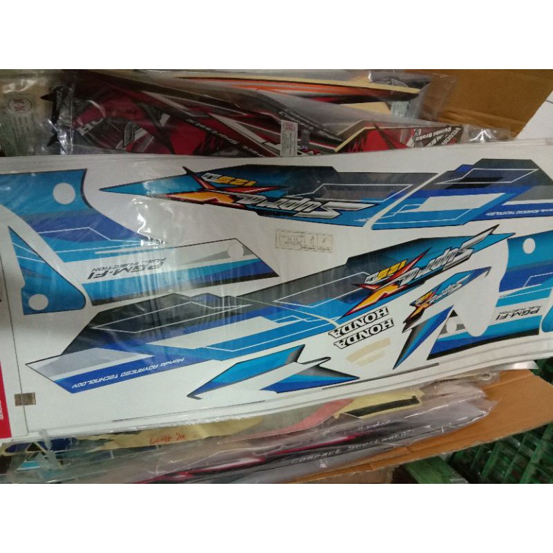 sticker supra x 125 fi original striping supra x 125 fi 208 lis  body supra x 125 fi original cod