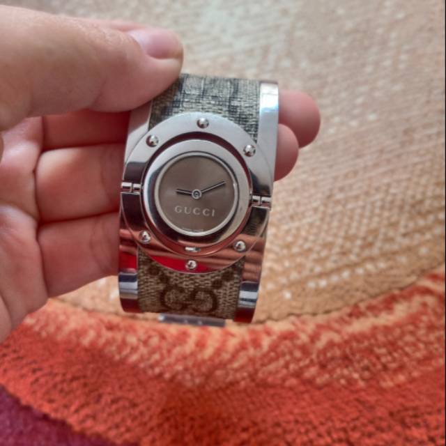 Preloved jam gucci twirl