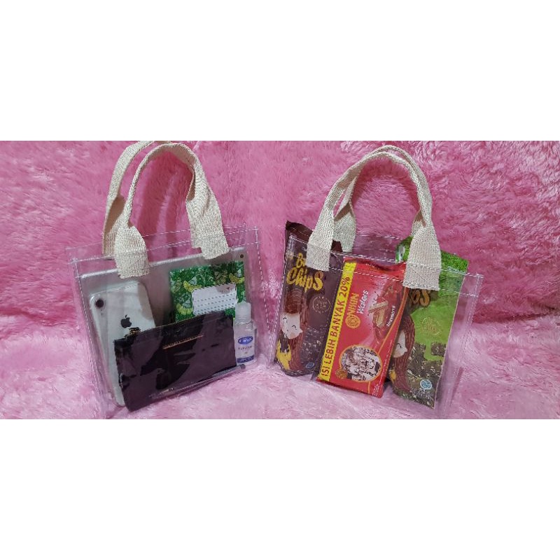 

Tas mika ukuran 25 x 20 x 10 (Polos/Tanpa sablon)