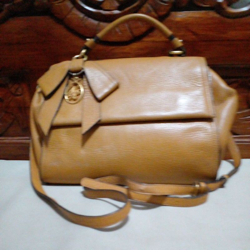 Nina ricci preloved
