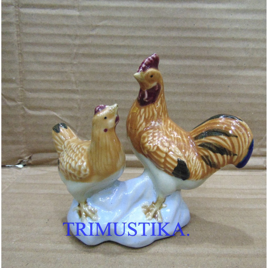 Patung Ayam Jantan dan Betina keramik