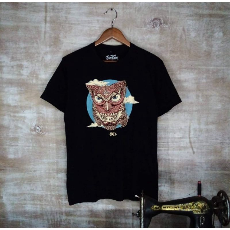 Kaos Pria Layangan Bali / T-Shirt Pria Katun / Kaos Murah
