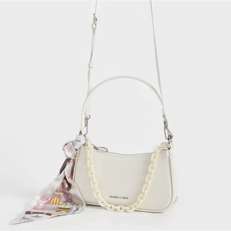 C Alcott Scraf Chain Link Shoulderbag