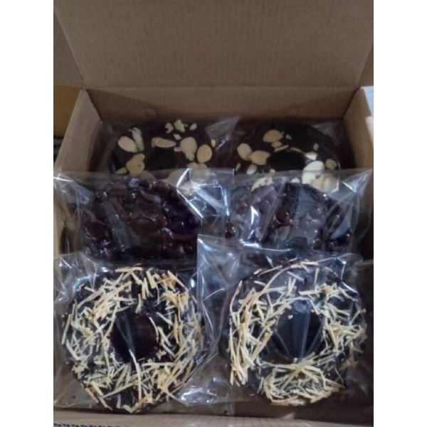 

BROWNIES DONAT