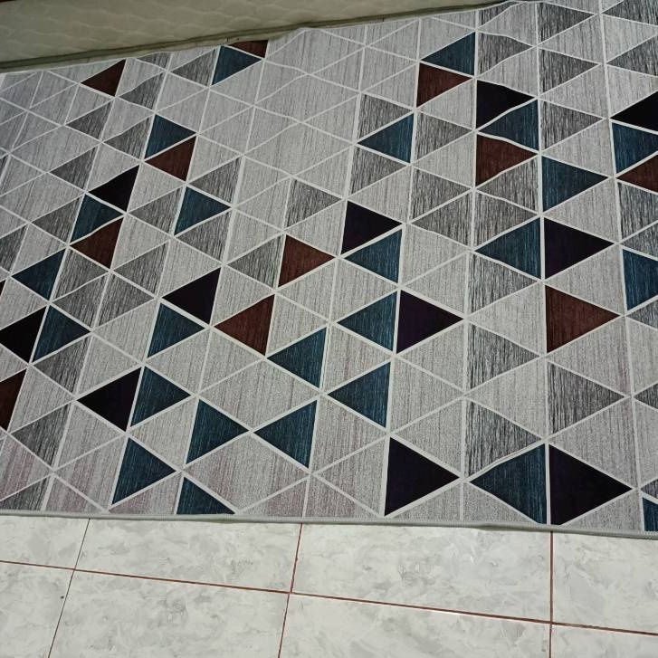 DISKON Obras panjang KARPET MALAYSIA 195CMX220CM Karpet kualitas premium motif Segitiga Abu karpet lantai Karpet Rumah Tangga European Style Minimalis Modern Ukuran Jumbo