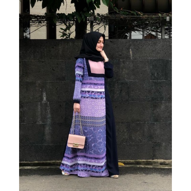 NAJWA ABAYA BY JAVINA / HILYA DRESS BY JAVINA