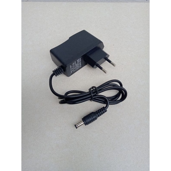 ADAPTOR 12 V 1 A