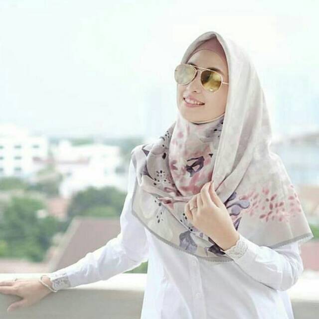 FULLBOOKED BY KAK DIAN CITRA [PL] Arsscarf by Annisa Trihapsari - Blooming Orchid Brown