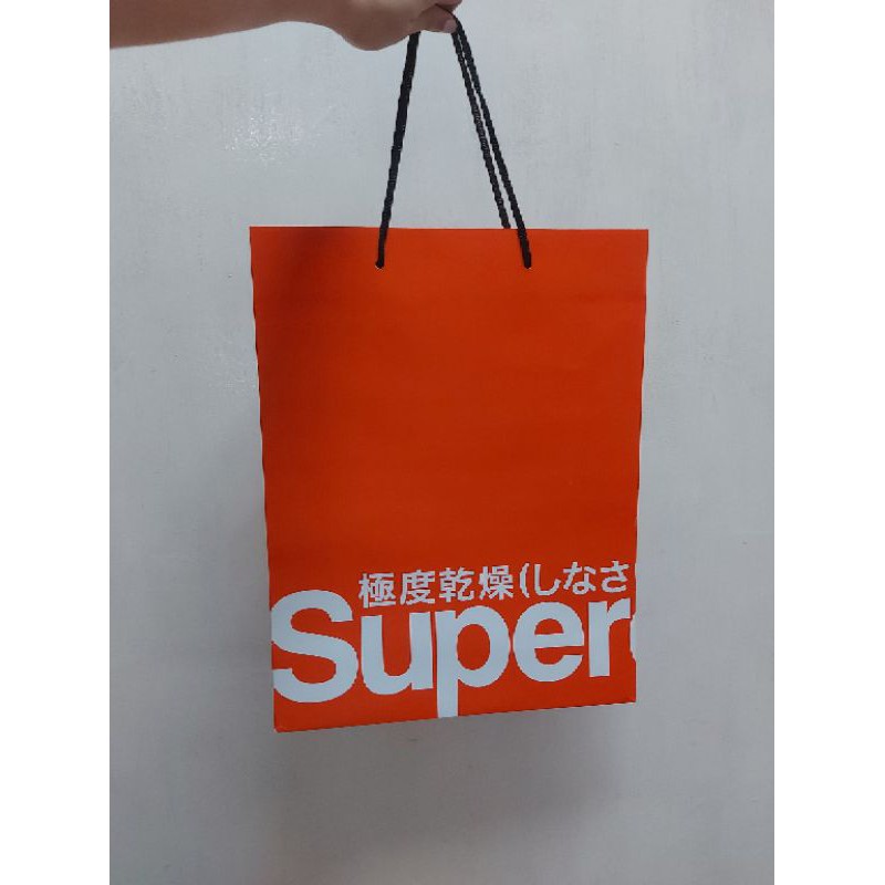 

Superdry Paperbag Original Paper bag