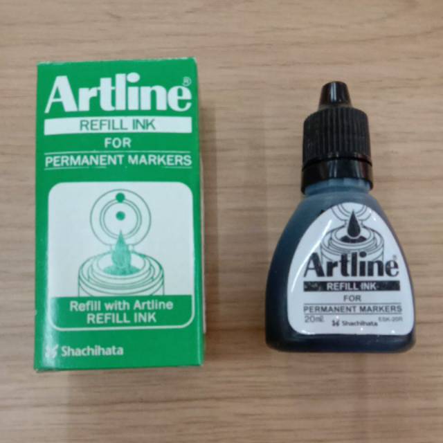 

Tinta permanen Hitam Artline ESK -20 R black