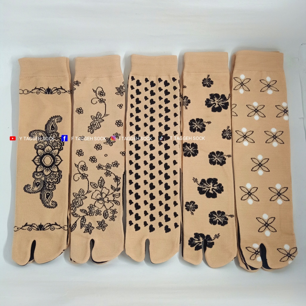 KAOS KAKI JEMPOL MOTIF BUNGA/HENNA UKURAN SEBETIS TELAPAK HITAM/ KAOS KAKI MUSLIMAH