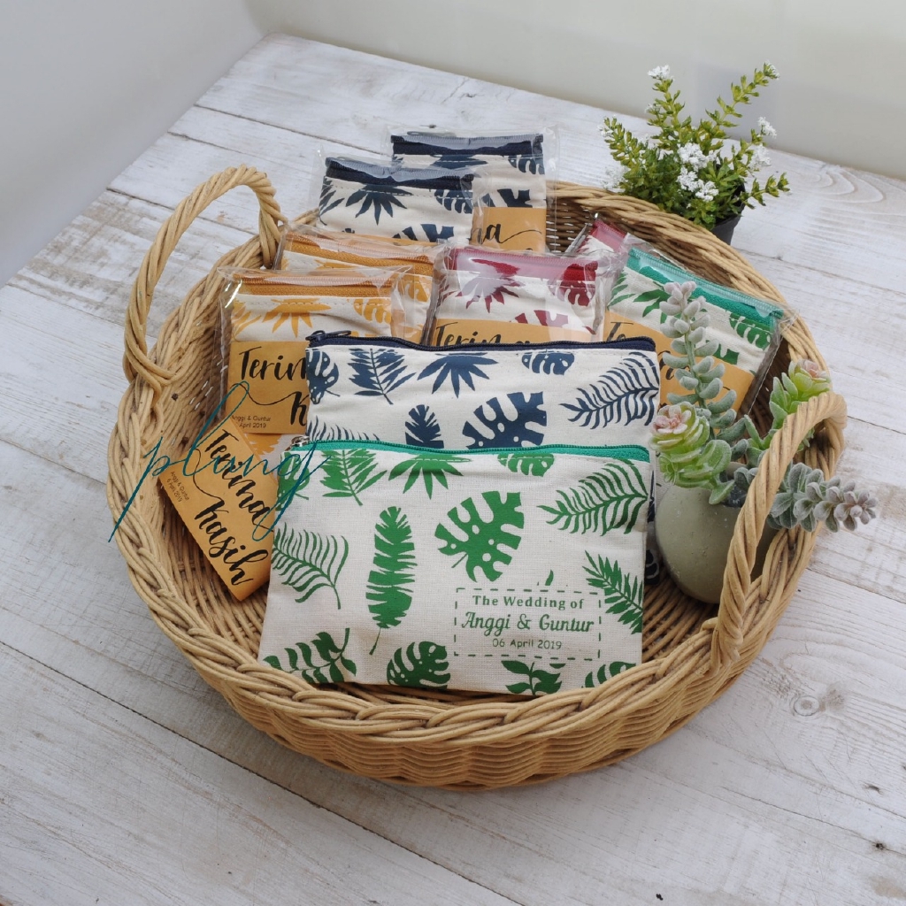 

Pouch Blacu 16x10 Full Sablon 1 sisi 1 warna