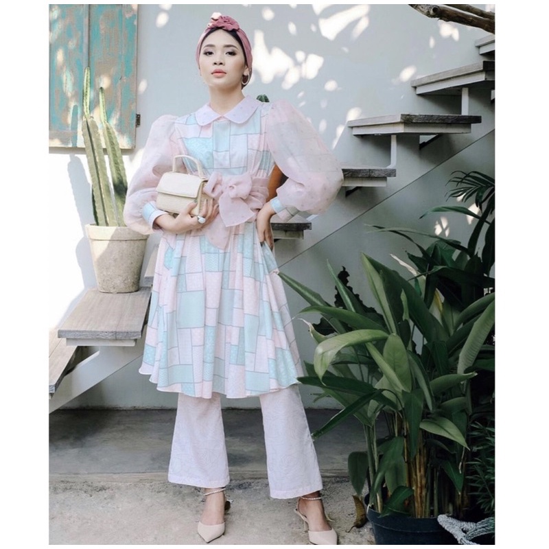 Sideline - Layla Tunik - Lesty Miss Charmed