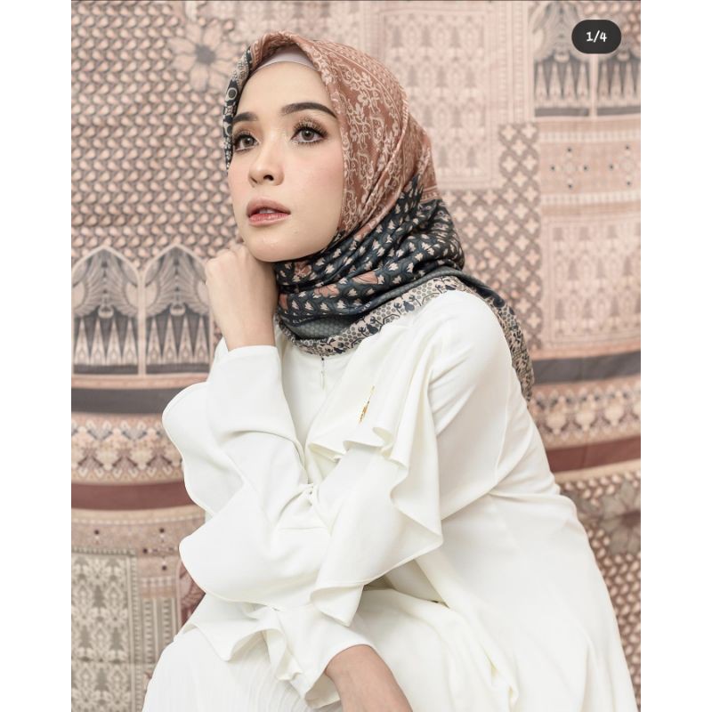 Julang Scarf Celebes