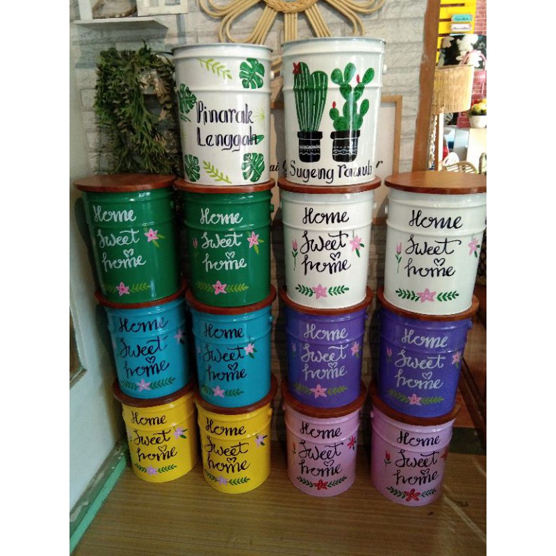 Tong Lukis //kursi duduk //kursi storage //kursi caffe //kursi teras //kursi kado