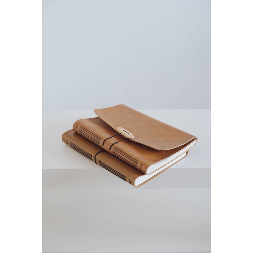 

TRICK O'THREAD Cot Leather Journal A5 / Handmade Buku Catatan