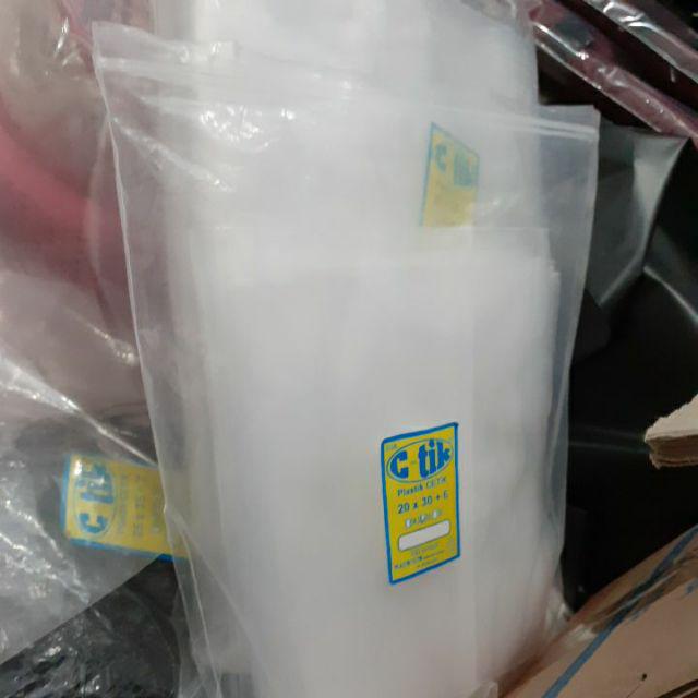 Plastik Klip With Pon Pegangan Jinjingan 35x40 + 7cm Pe Zipper