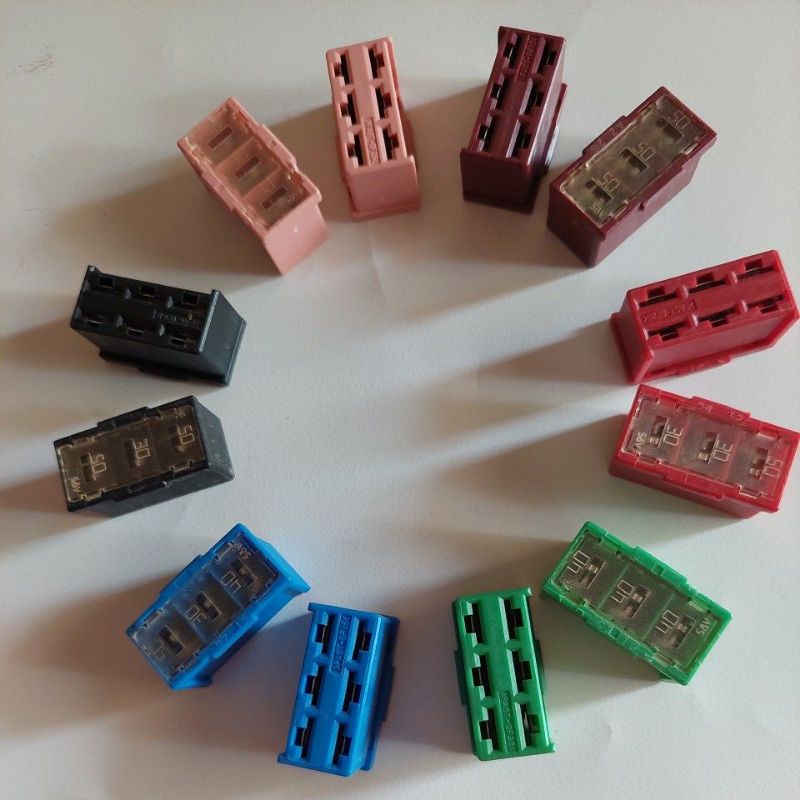 Sekring pusat sekring kotak mobil universal original