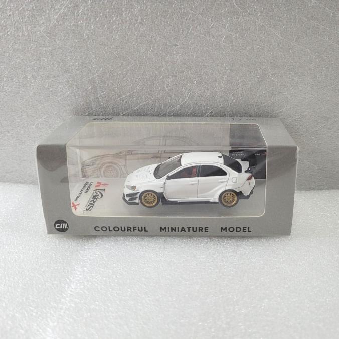 CM Model 1/64 Mitsubishi Evo Lancer Varis White