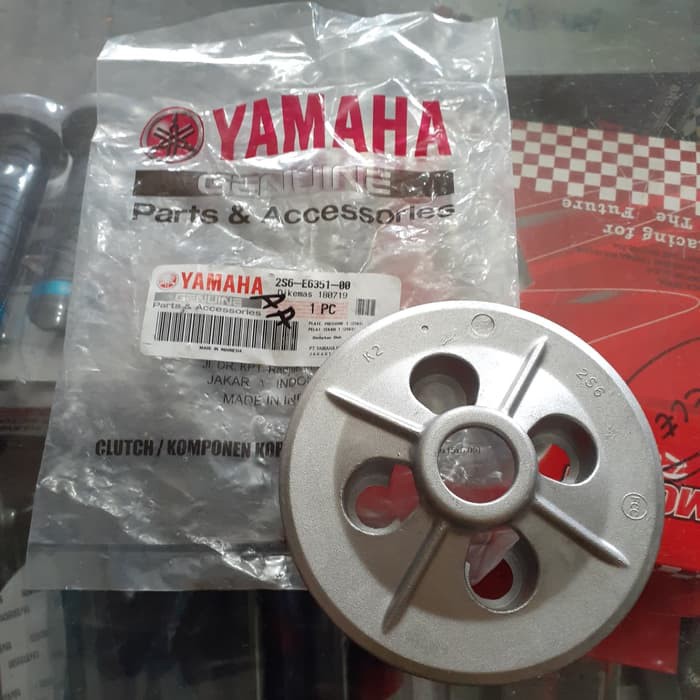 Lawan Kaki 4 Plat Kampas Kopling - Force Vega Force FI Asli Yamaha 2S6-E6351-01