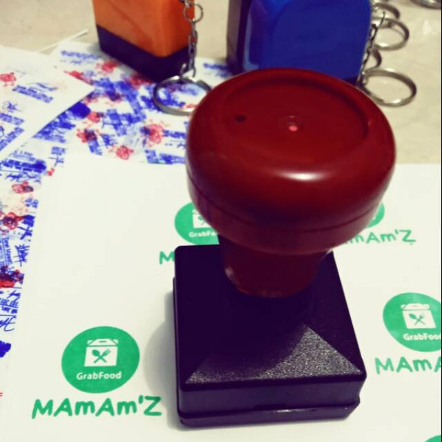 

Stempel warna / Flash