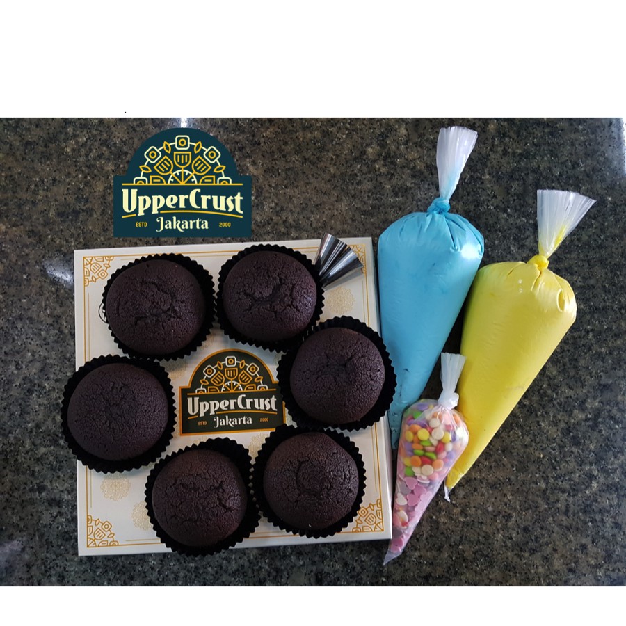 

Cup Cake Decorating Kit
