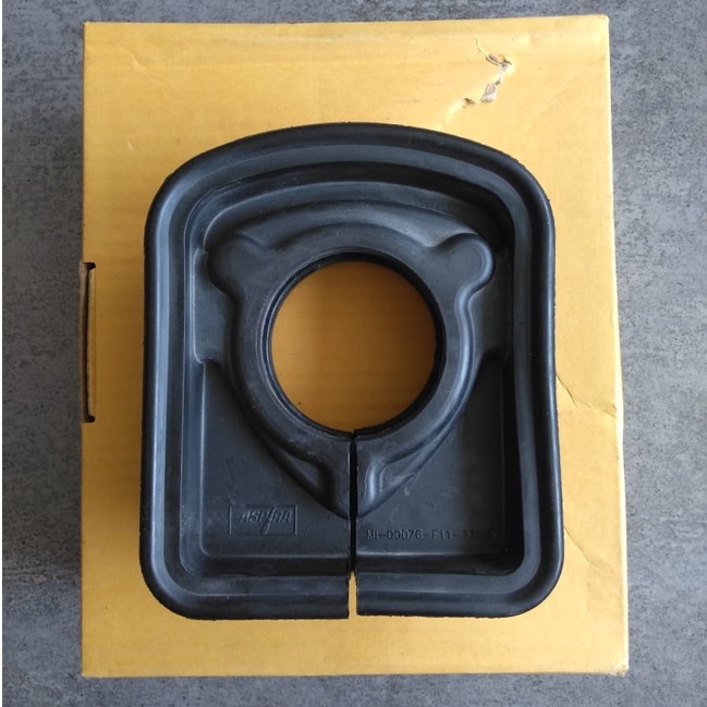Karet Gantungan Kopel Rubber Cushion Colt Diesel PS 100 Original