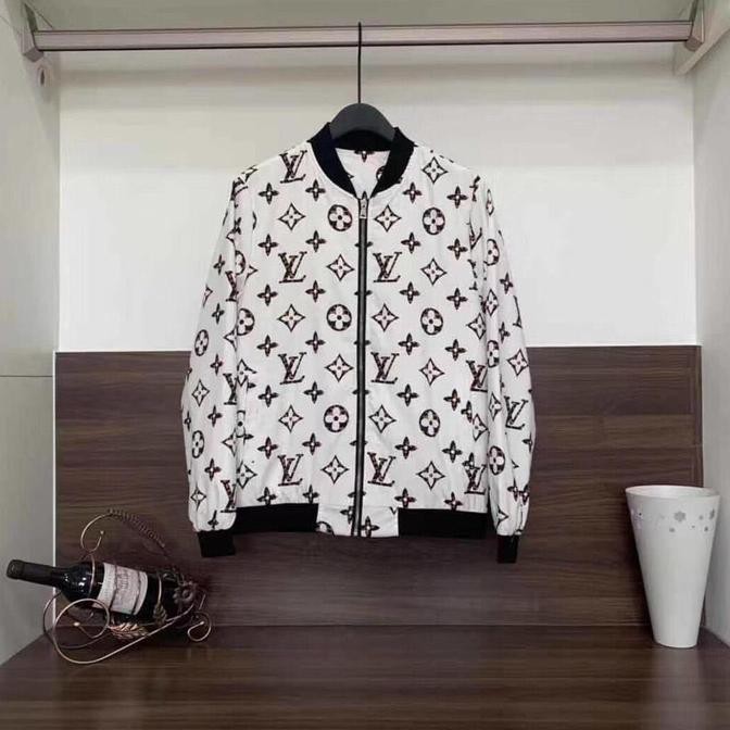 Barang Terjamin Jaket Louis Vuitton Premium High Quality Mirror 1:1 / LV 03 Pria ON SALE