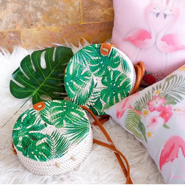 

Tas Rotan Lukis / decoupage Daun 20cm