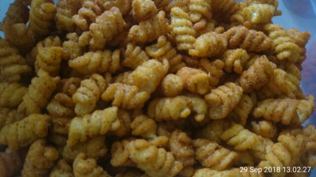 Makaroni magel kemasan toples