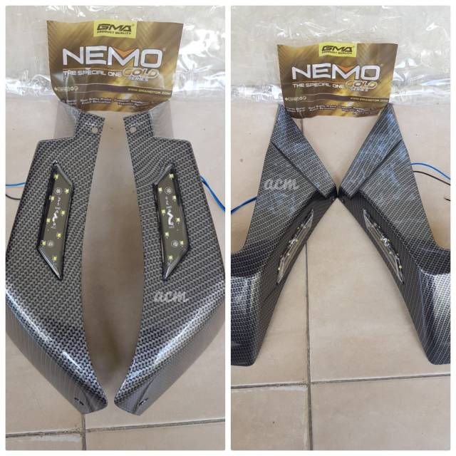 Lampu led sorot kaki Aerox  155 karbon  nemo.  Cover body bawah led Aerox VVA