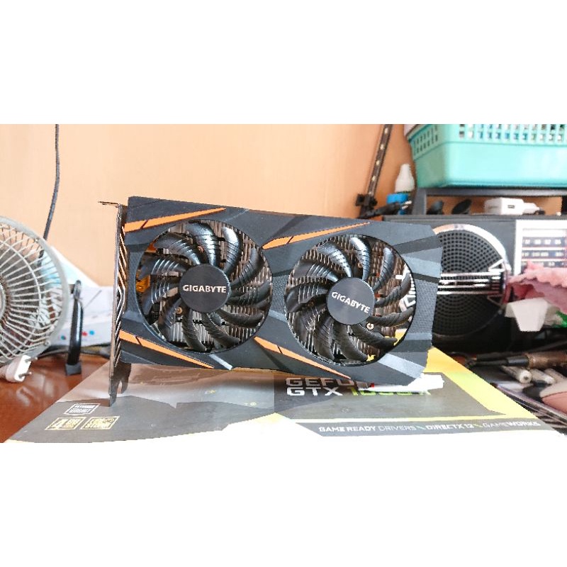 GIGABYTE RX 560 4GB GDDR5 128BIT bkn RX470 480 570 580 1060 1650 1050