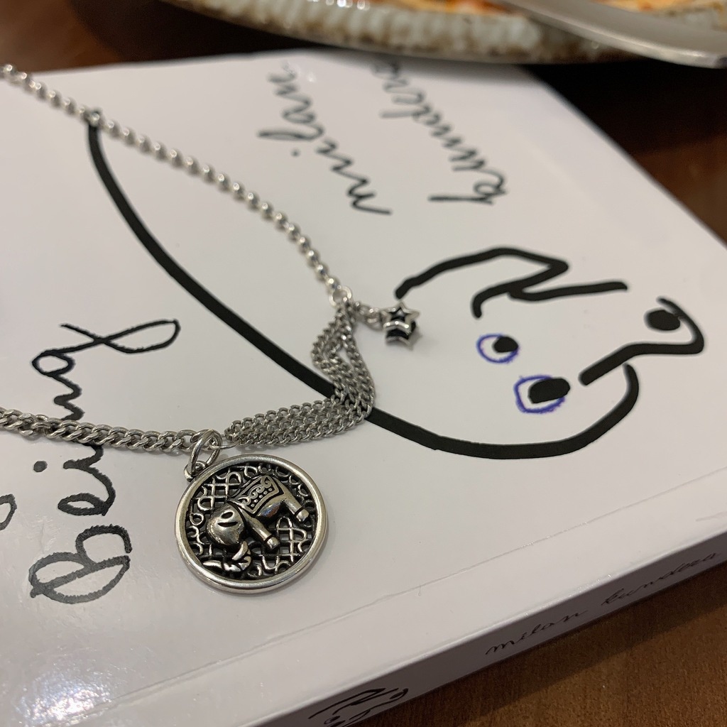 Kalung Rantai Klavikula Desain Gajah Gaya Retro Untuk Aksesoris
